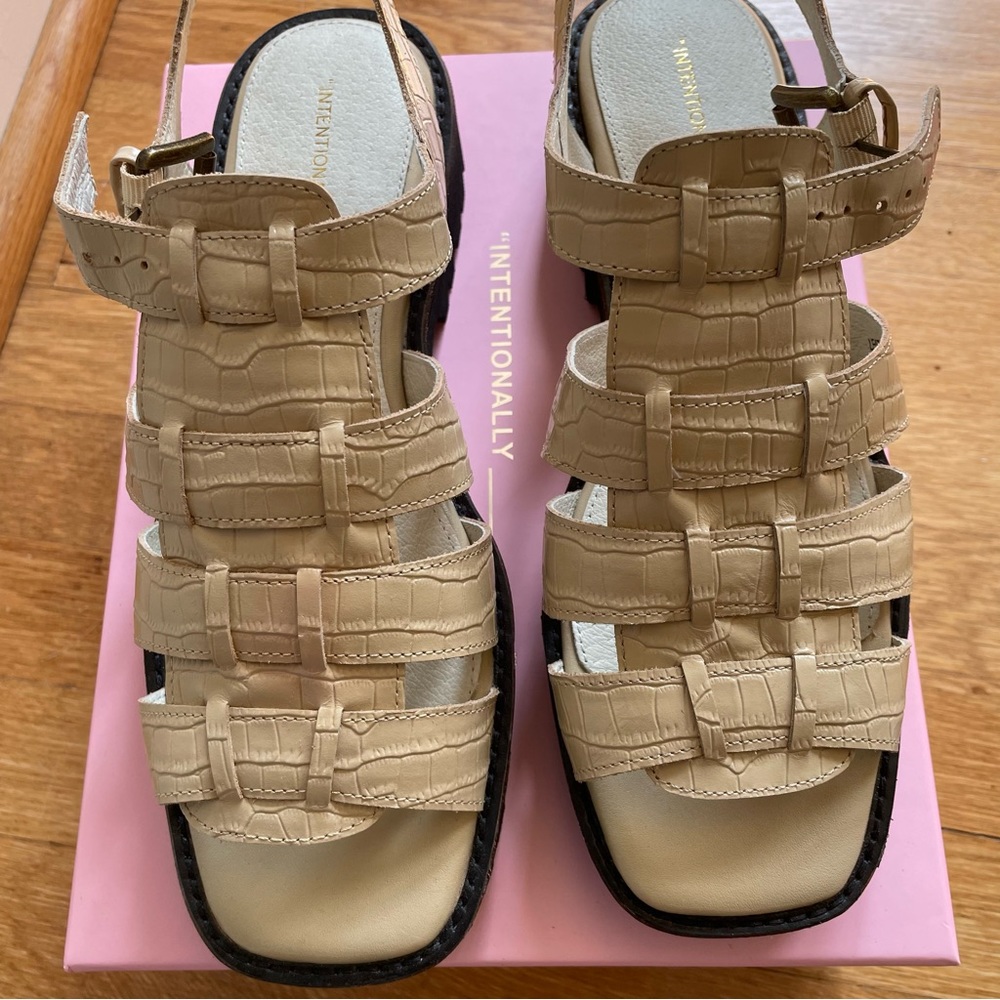 Intentionally Blank Haddie Dad Ivory Fisherman Sandals